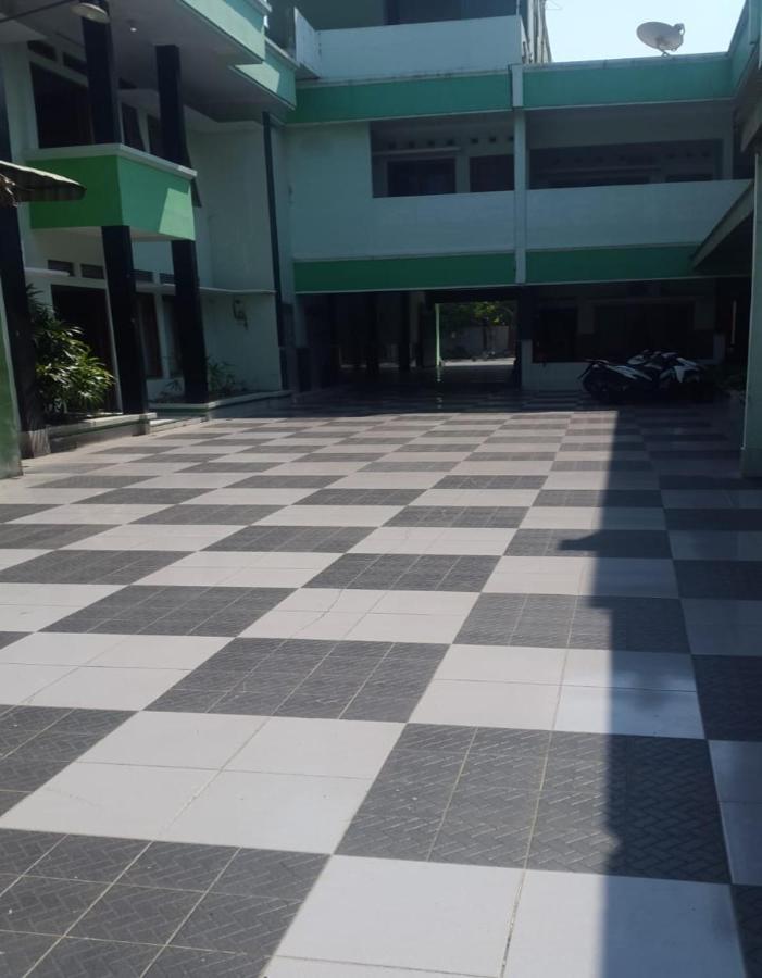 Hotel Mulia Lawean Exterior photo